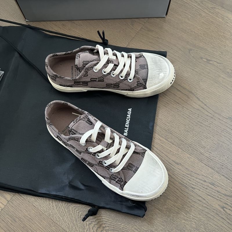 Balenciaga Low Shoes